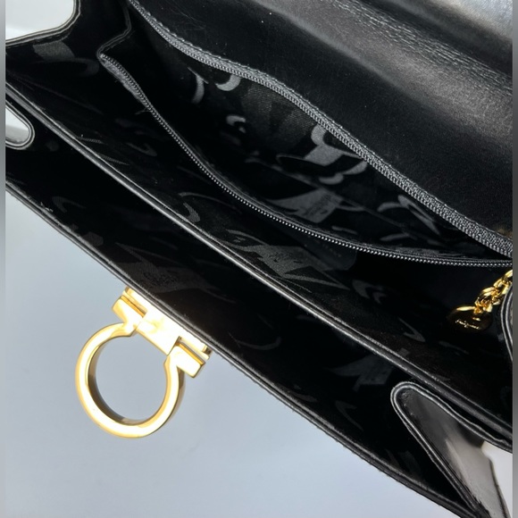 SALVATORE FERRAGAMO Iconic Top Handle Gancini Black Leather Crossbody Bag 212181 - Picture 15 of 16
